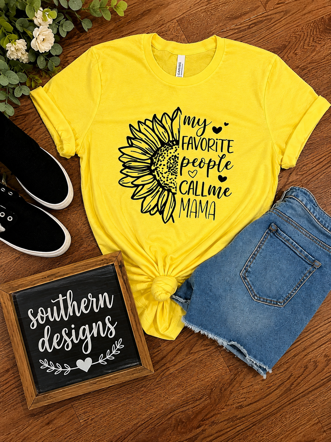 Sunflower Mama T-Shirt Southern Designs